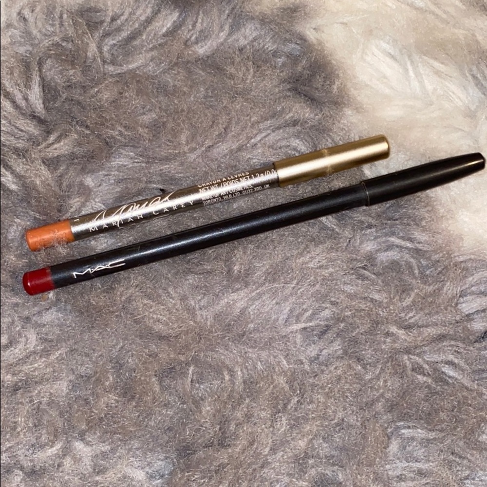 Mac lip liner